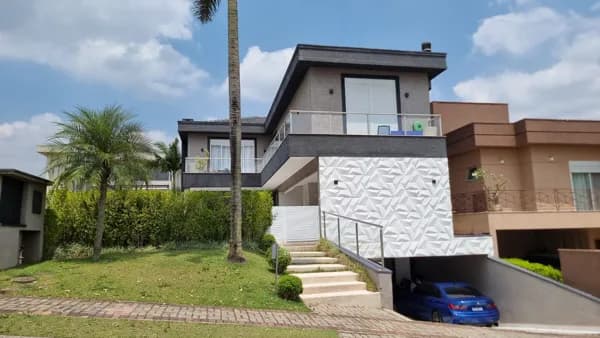 Casa MODERNA E NOVA