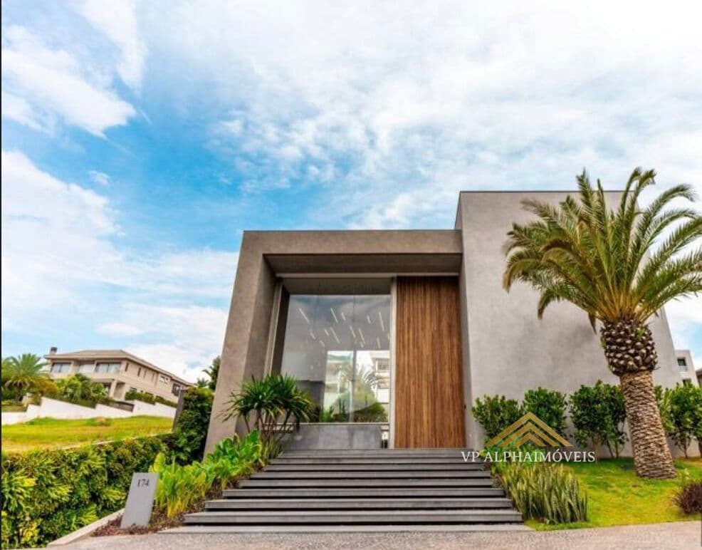 Casa Alto Padrão para Venda em Tamboré Santana de Parnaíba-SP