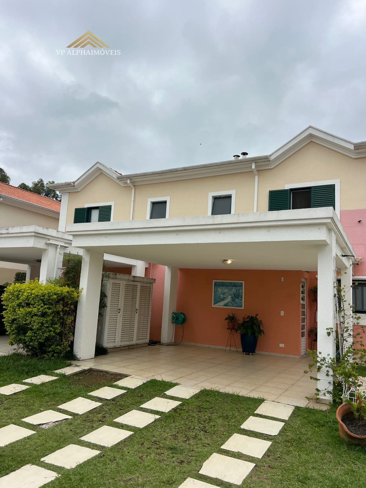 Casa em Condomínio para Venda em Tamboré Santana de Parnaíba-SP