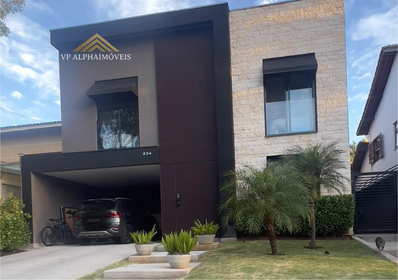 Charmosa casa a venda