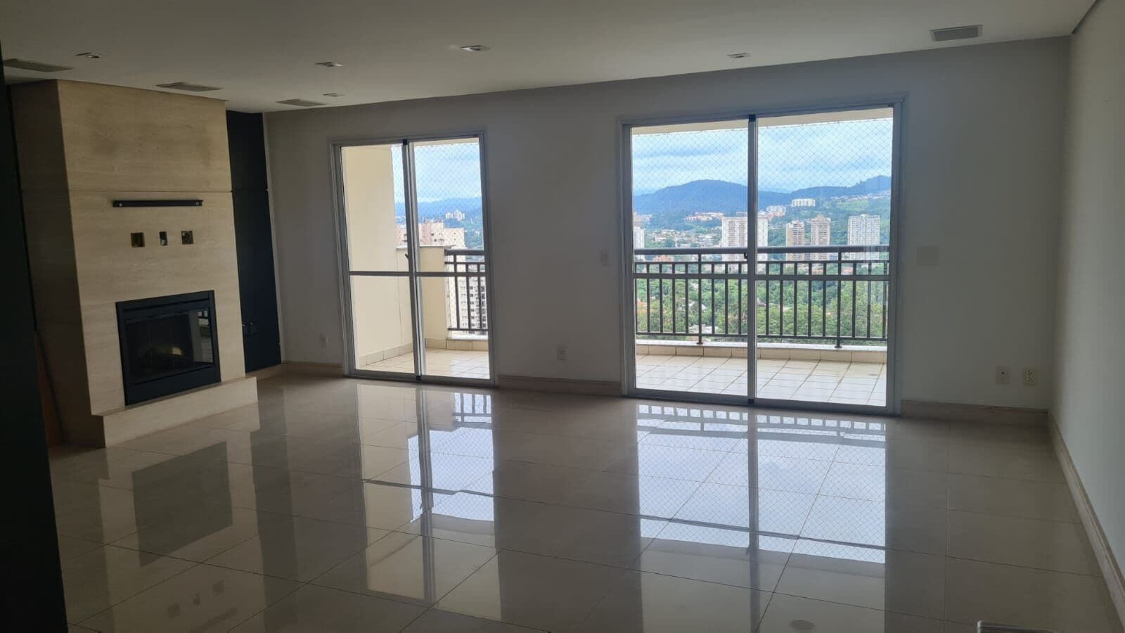 Apartamento Alto Padrão para Venda em Alphaville Industrial Barueri-SP
