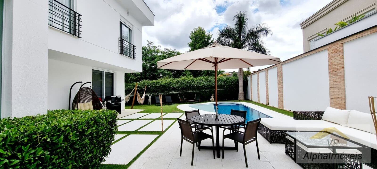 Casa com localização excelente