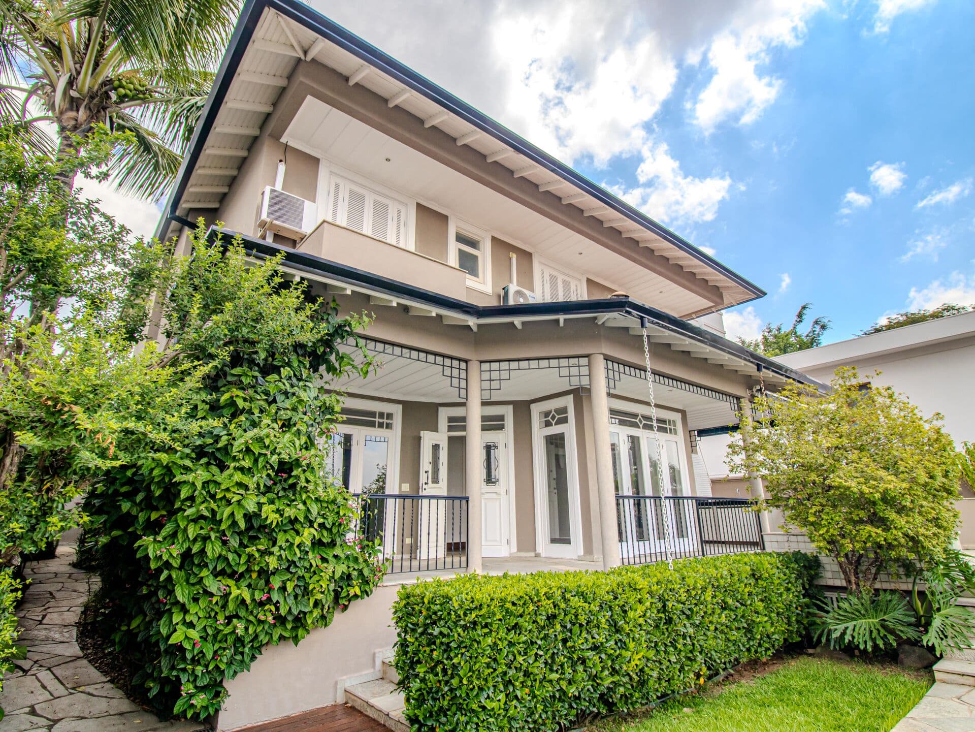 🏡 Casa com Vista Espetacular no Coração de Alphaville - Alphaville 01