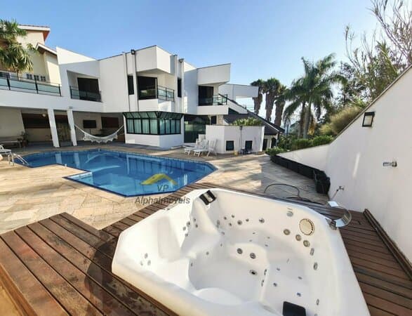 Casa em Condomínio para Venda e Aluguel em Alphaville Santana de Parnaíba-SP