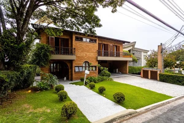 LINDA CASA