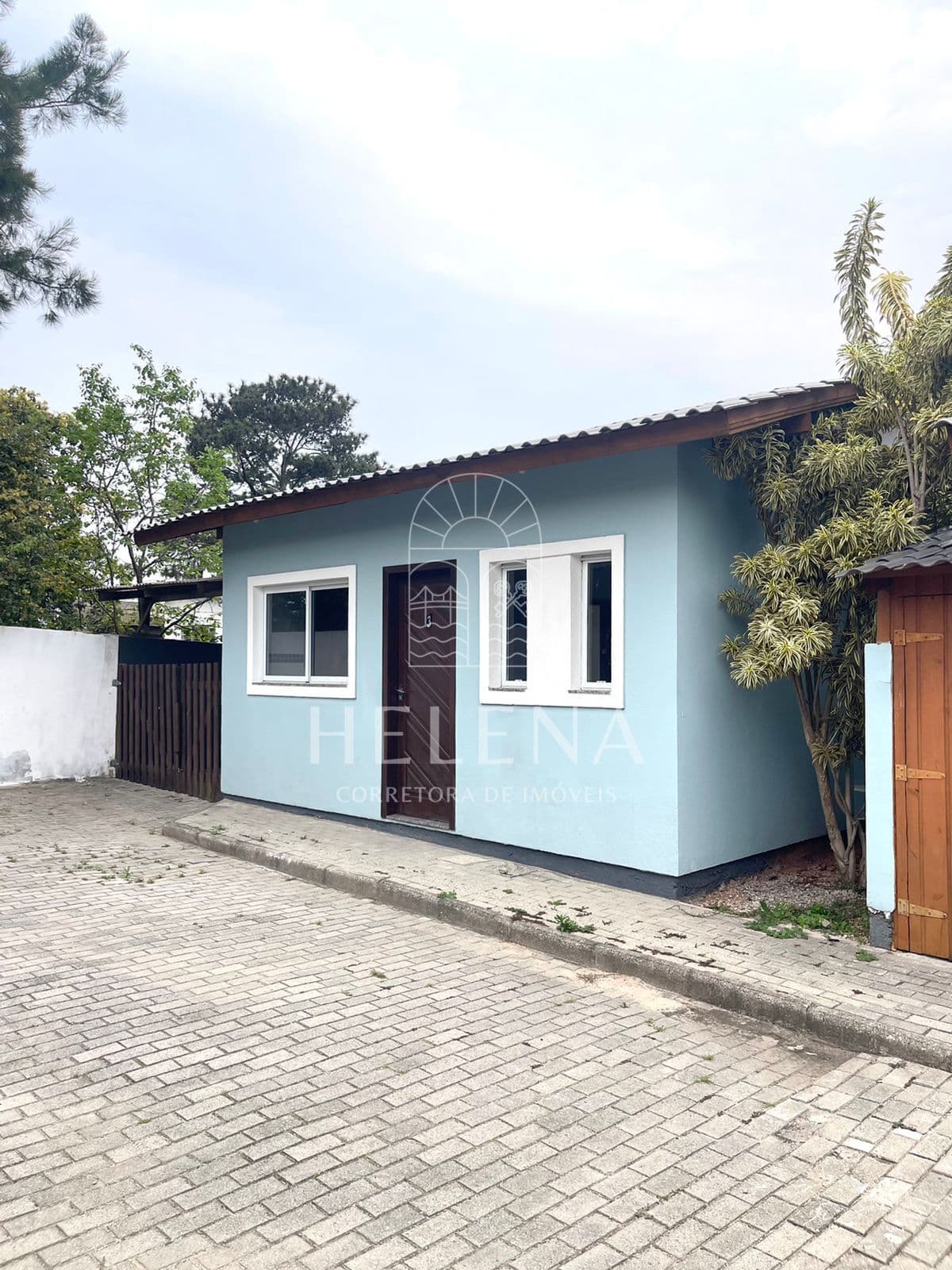 Casa Térrea 2 Dormitórios nos Ingleses
