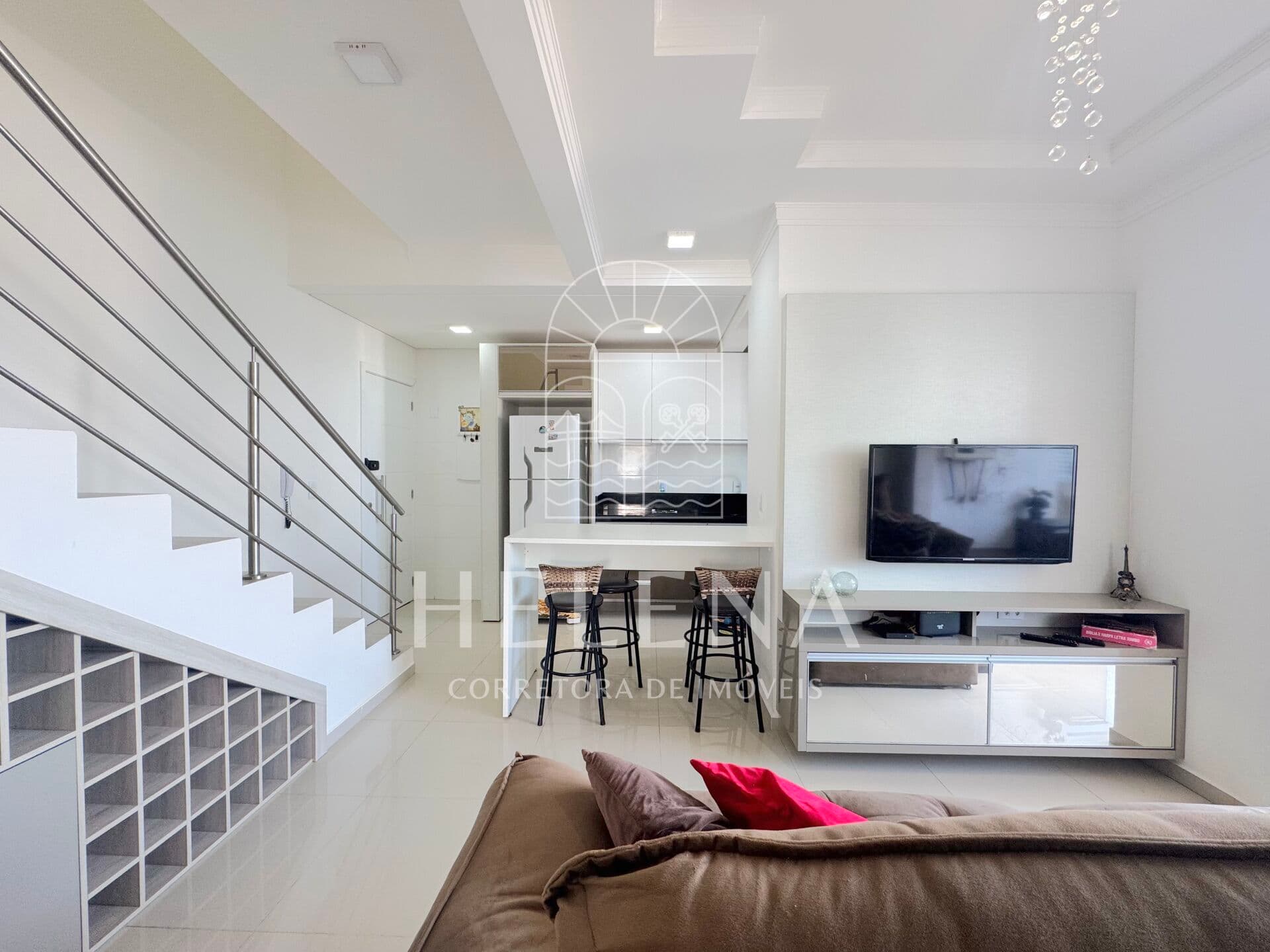 Apartamento Alto Padrão em Ingleses, 200 metros do mar