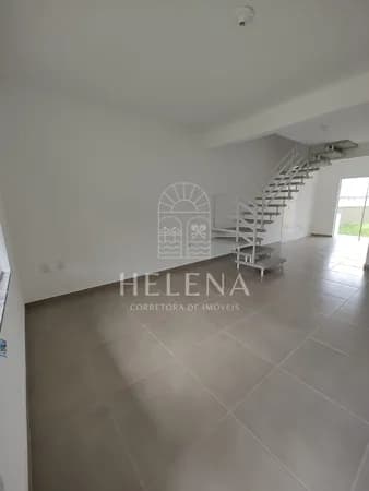 Casa em Florianópolis - São João do Rio Vermelho