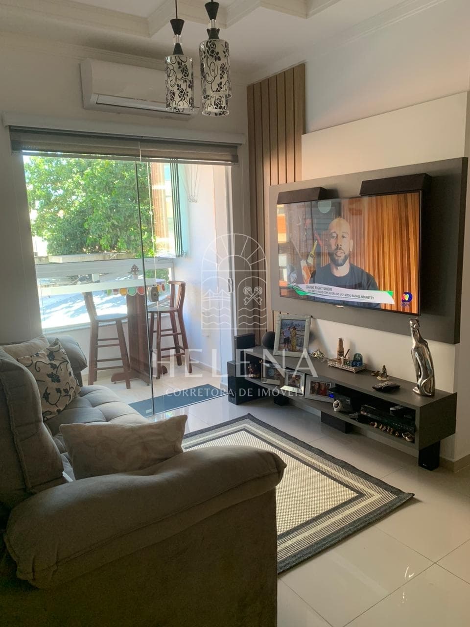 Apartamento Padrão no centro dos Ingleses