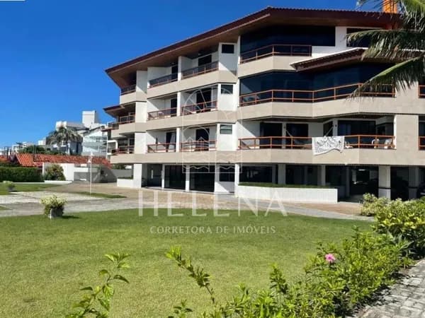 Amplo Apartamento Pé na Areia na praia das Gaivotas