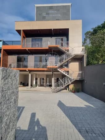 Sala/Conjunto em Florianópolis - São João do Rio Vermelho