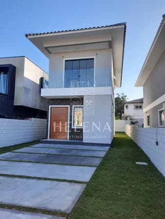 Casa em Florianópolis - São João do Rio Vermelho