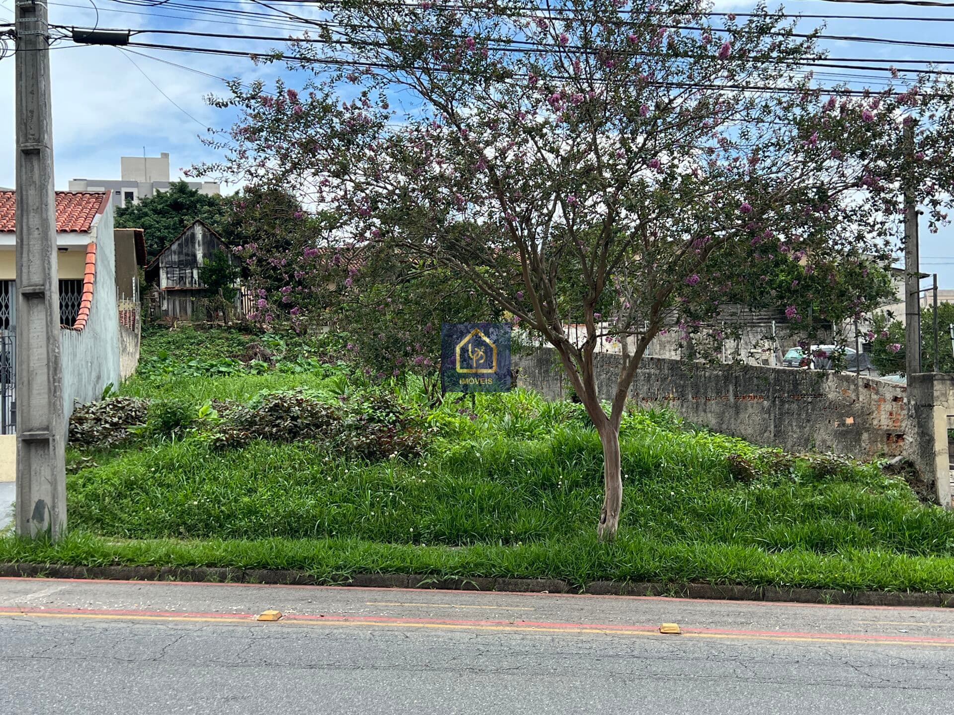 Terreno à venda! São 400 m² por R$ 800.000 no bairro São Domingos em São José dos Pinhais/PR