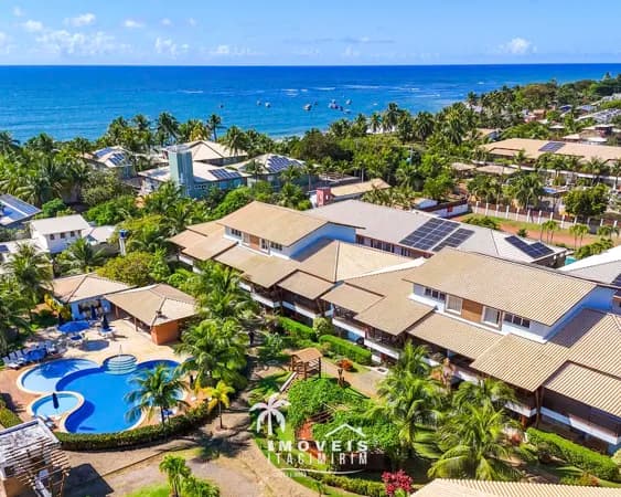 Apartamento 2 Suítes Térreo em Condomínio na Praia de Itacimrim