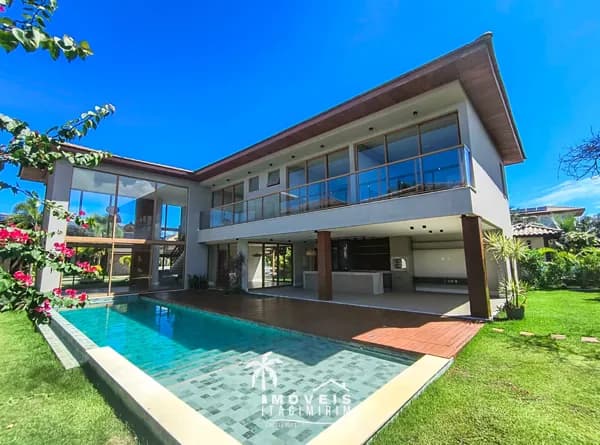 Casa à Venda 5 Suítes Condomínio Alto Padrão Praia do Forte
