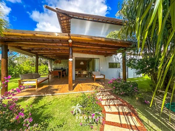 Casa à Venda 3/4 em Condomínio em Praia do Forte