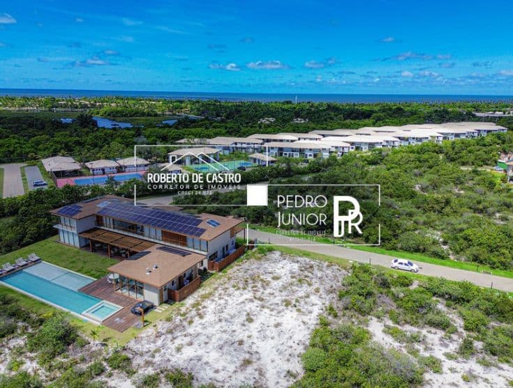 Lote à Venda em Condomínio Praia Bella Em Praia do Forte