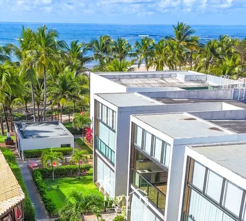Apartamento à venda 3/4 Térreo, Condomínio Frente Mar - Itacimirim