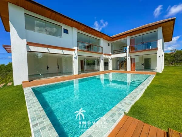 Casa à Venda em Praia do Forte Alto Padrão 5 Suítes