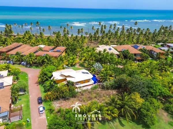 Lote à Venda no Condomínio Piscinas Naturais em Praia do Forte