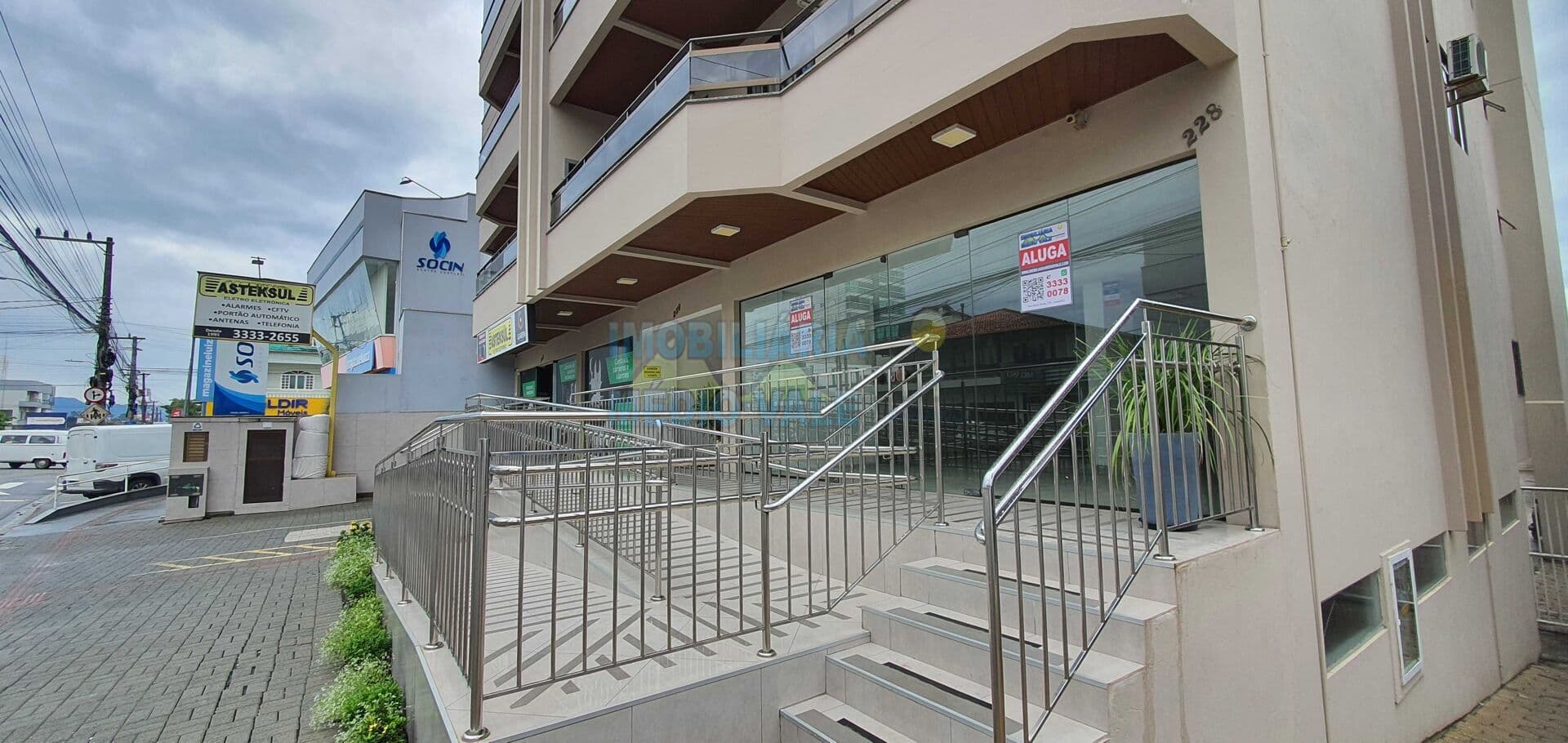 Sala comercial para comprar em Indaial