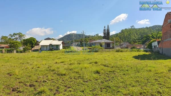 Terreno com 4.100m² 100% plano