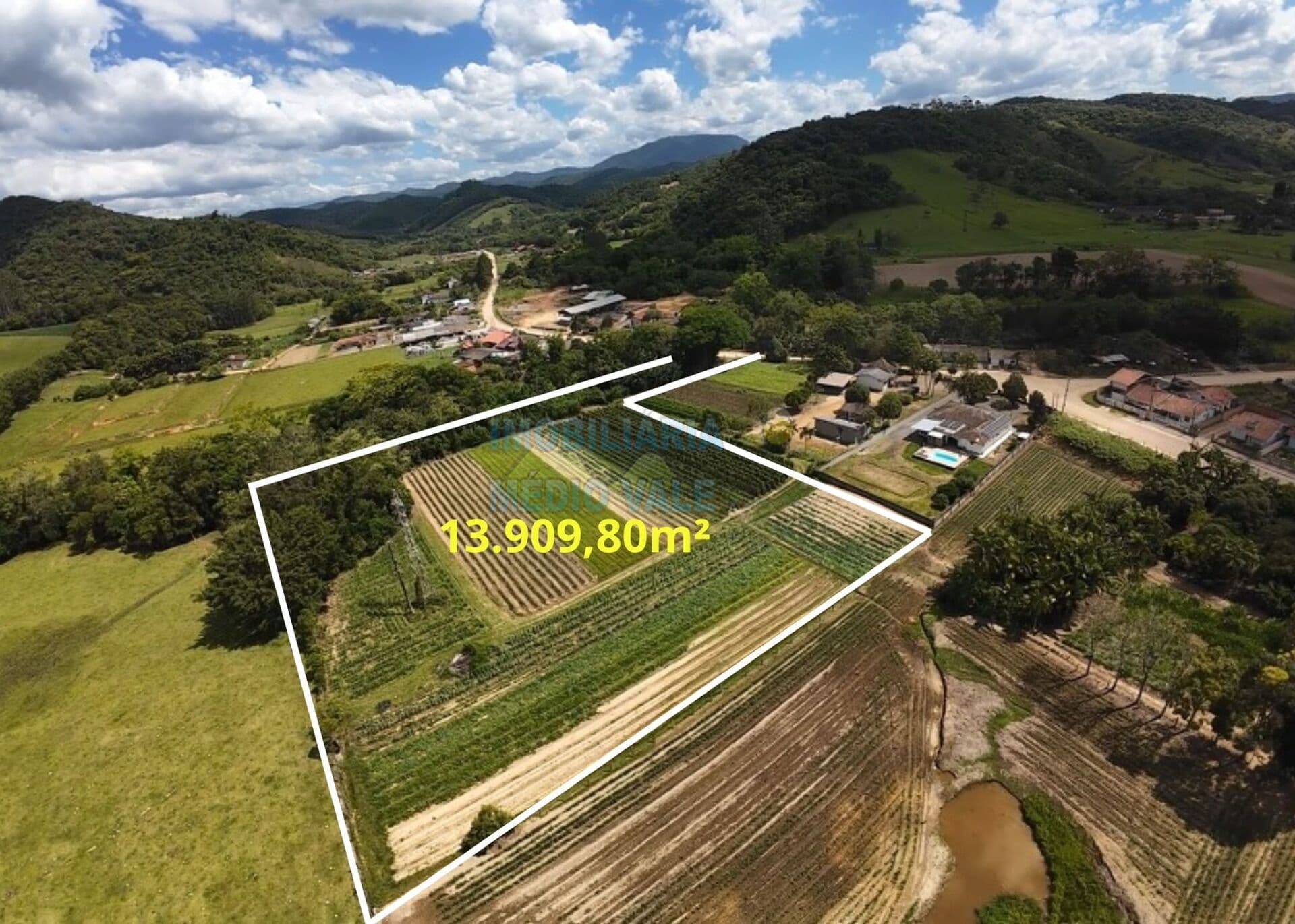 Terreno perfeito para comprar em Indaial