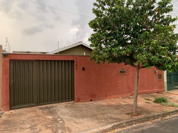 Casa em Bebedouro - Jardim Tropical