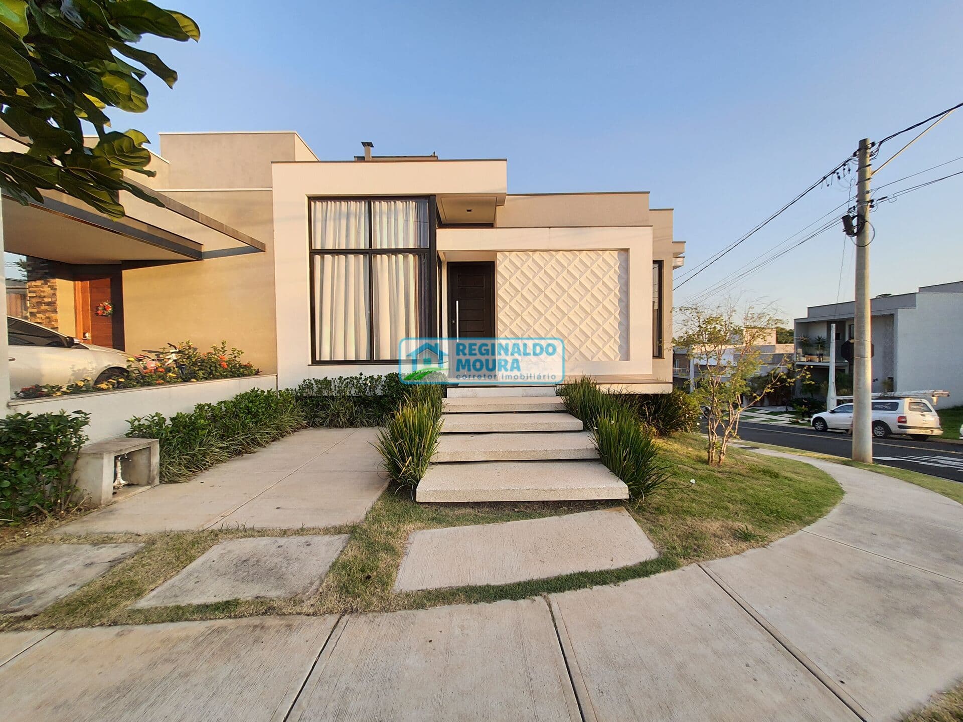 Casa em CondomínioIndaiatuba SP | Montreal Residence | Casa 179m² Ac | 3 suítes | 2 salas | 5 banheiros |6 ares condicionados | 3 vagas | 7min Parque Ecológico