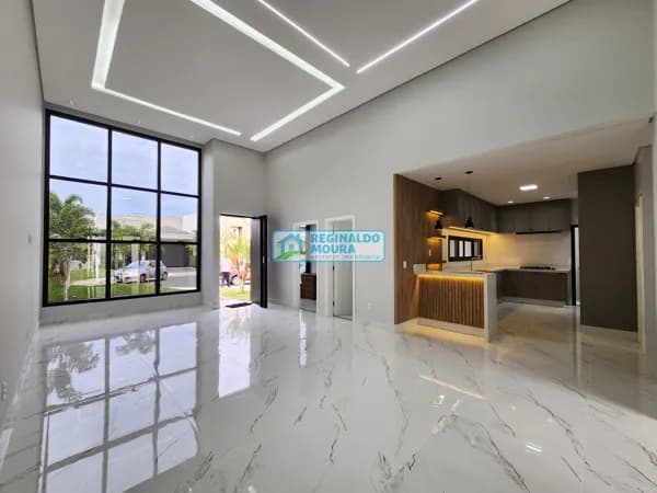 Casa térrea Alto Padrão Indaiatuba-SP ♦ 4 suítes ♦ Piscina ♦ Móveis Planejados ♦ 227m² AC 380m² TE