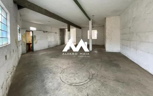 Ponto comercial para locação no Bairro Pompéia!