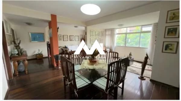 Oportunidade!! Apartamento em ótima localização na Savassi com 4 Quartos