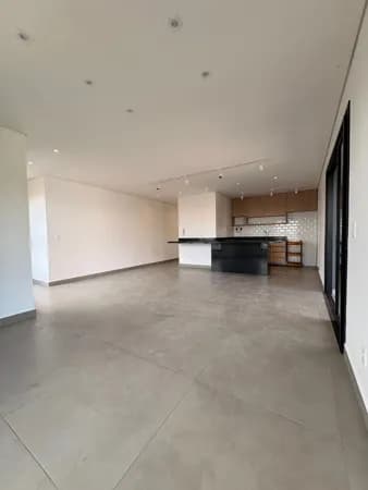 Apartamento novo, 3 quartos, 2 suítes no bairro Vila Paris.