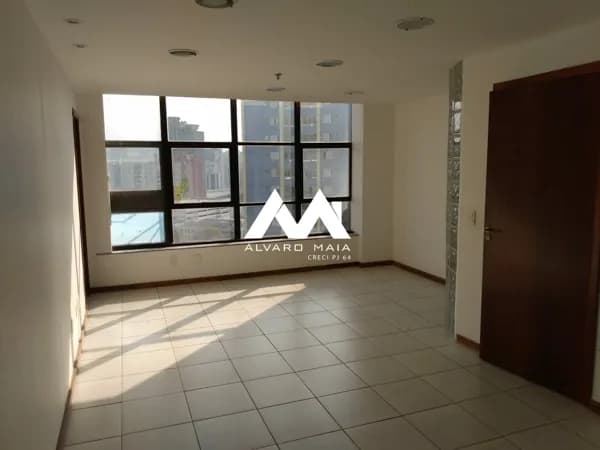 ANDAR CORRIDO 157m² SANTA EFIGÊNIA