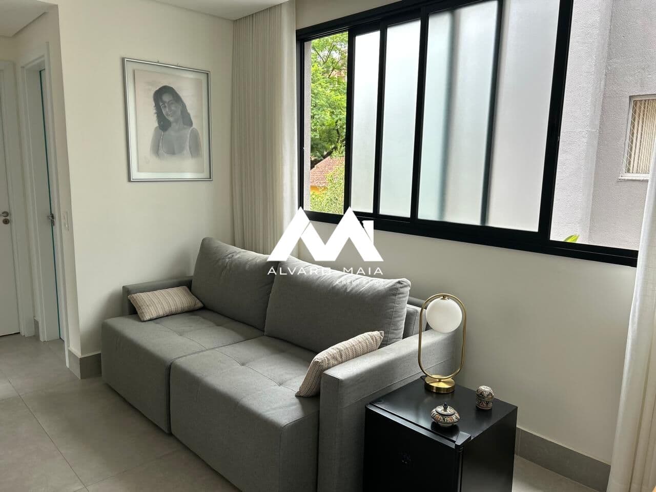 Apartamento à venda com 55m², 2 quartos e 1 vaga no Cruzeiro