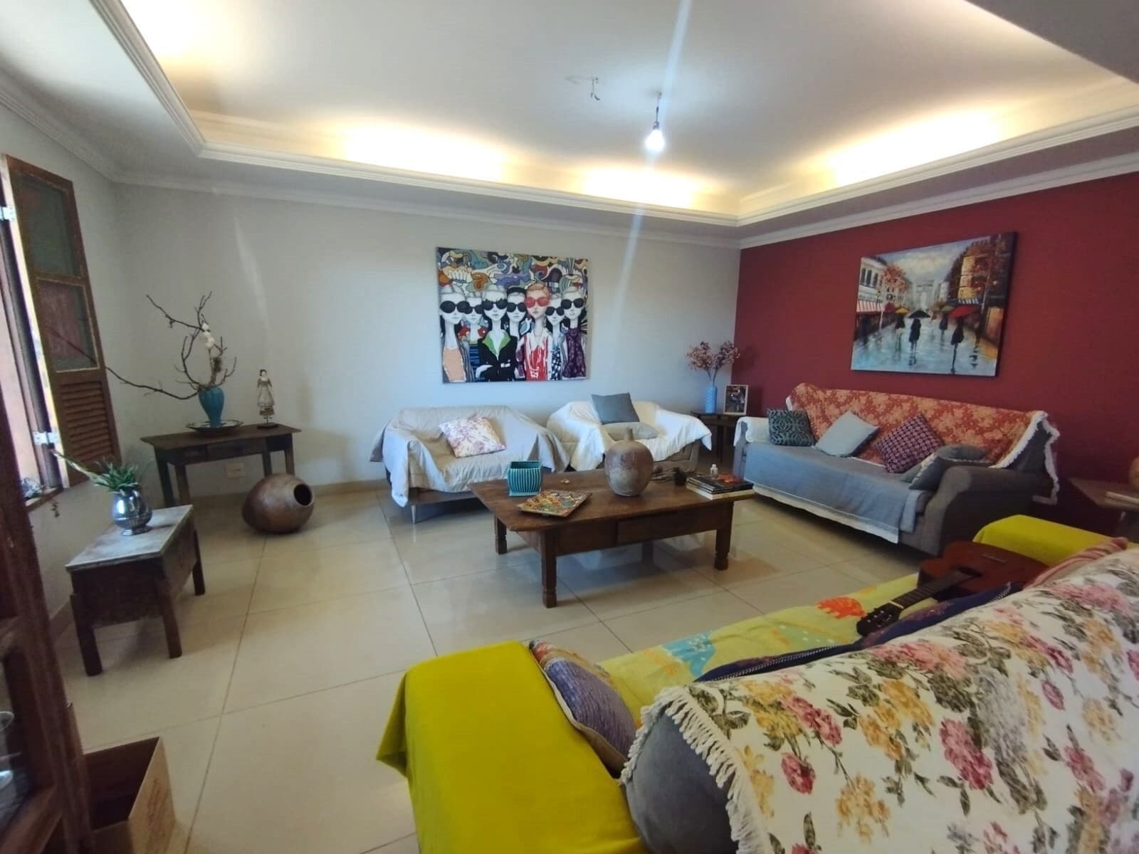 Casa alto padrão 04 quartos para venda no Mangabeiras.