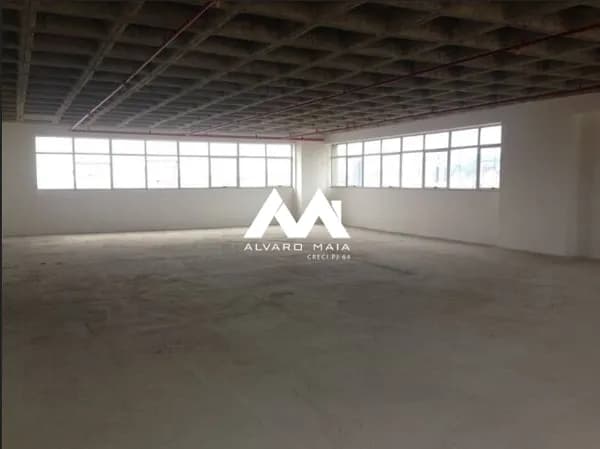 Andar comercial para locação no Bairro Sion!