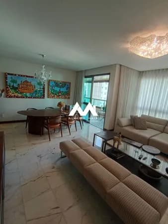 Apartamento 3 suítes, 3 vagas alto padrão no Bairro Savassi / Funcionários
