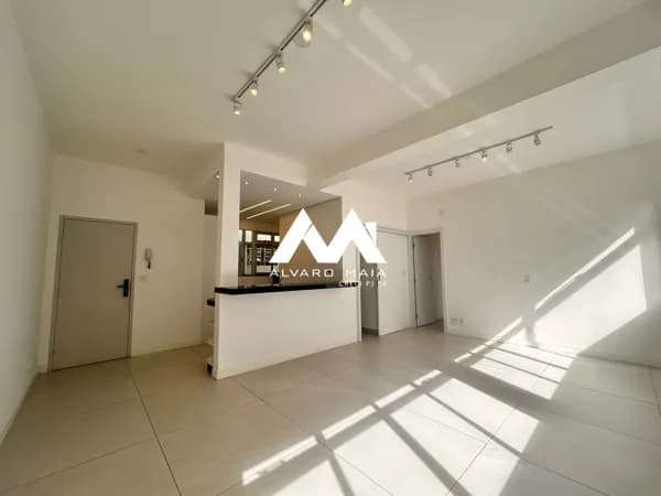 Apartamento de 3 quartos para locação no São Pedro ao Lado do Mackenzie Esporte Clube.
