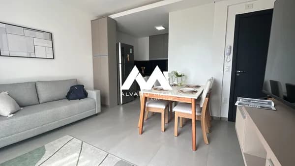 Apartamento de 2 quartos para venda no Santo Agostinho próximo a Praça da Assembléia.