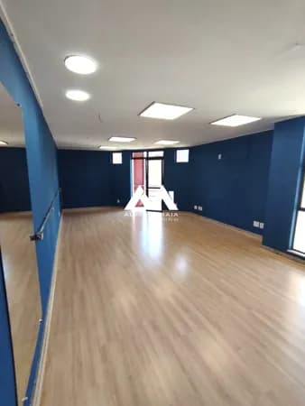 Sala comercial para locação no Santa Efigênia