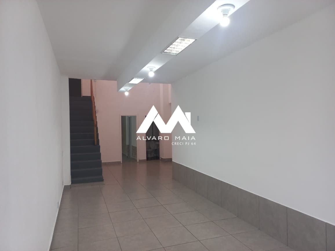 Loja com 120 metros no Santo Antonio