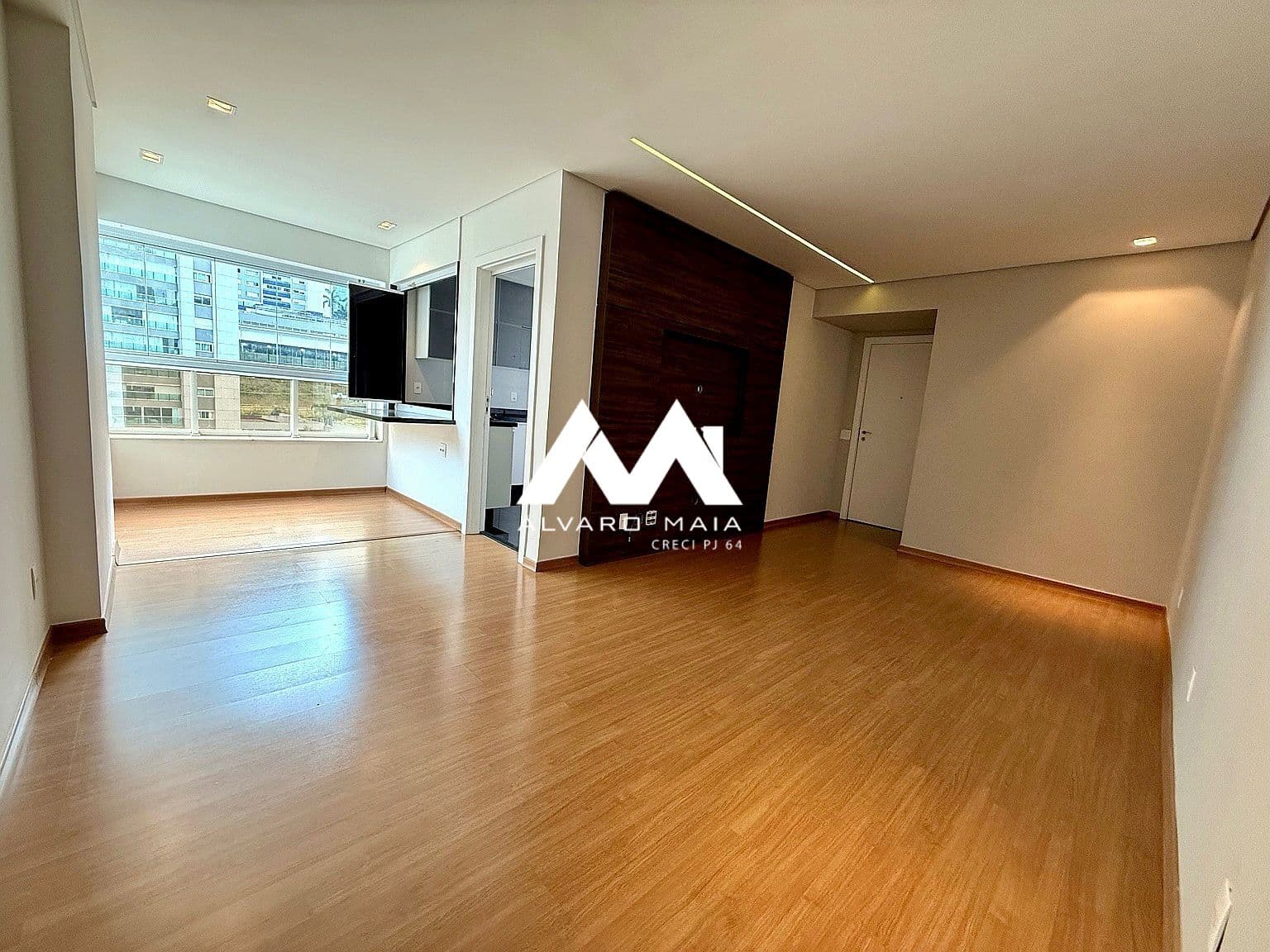 Apartamento de 2 quartos para locação no Vila da Serra próximo ao BH Shopping.