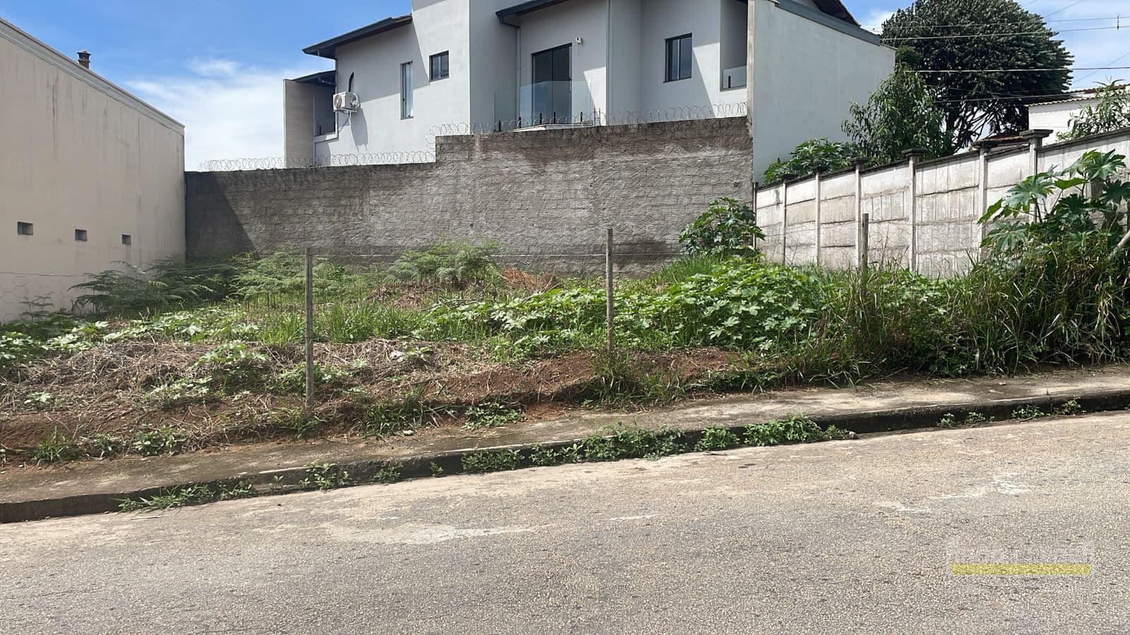 Lote/Terreno em Conselheiro Lafaiete - Santo Agostinho