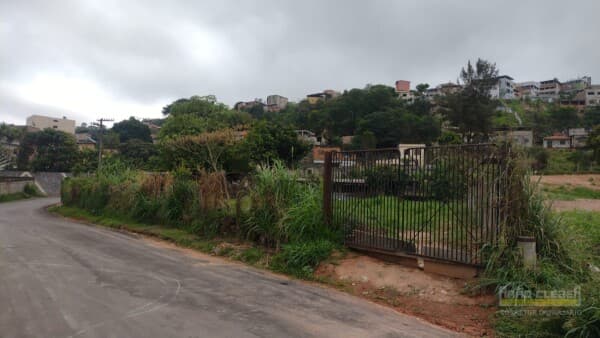 Lote/Terreno em Conselheiro Lafaiete - Barreira