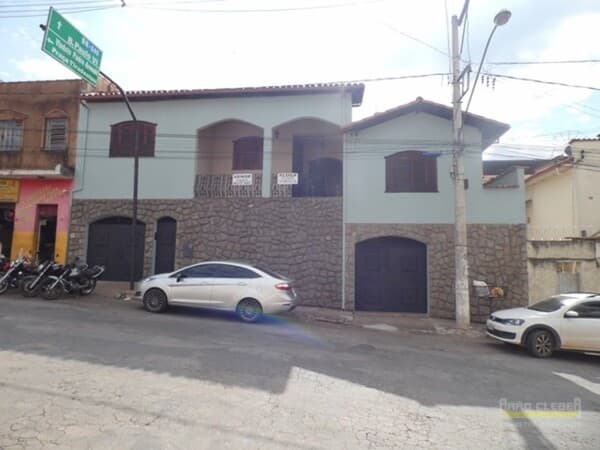 Casa em Conselheiro Lafaiete - Carijós