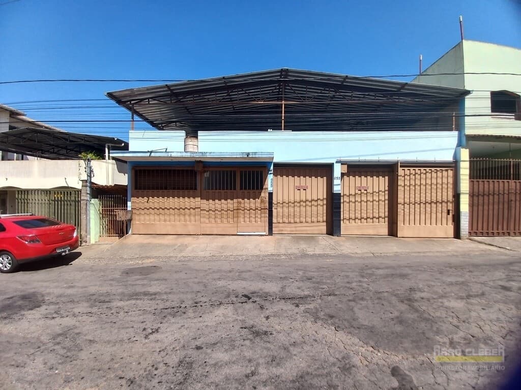 Casa em Conselheiro Lafaiete - Cachoeira