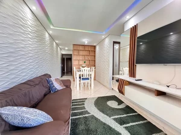 Apartamento quadra mar em Praia Grande!!!
