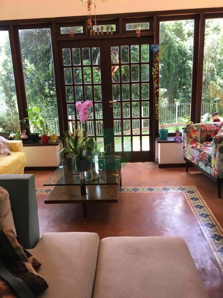 Casa em Condomínio