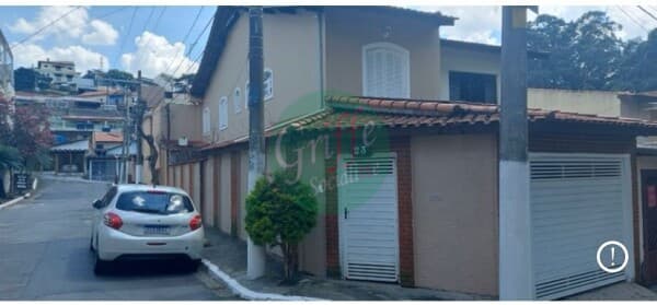 Sobrado em São Paulo - Jardim Leonor Mendes de Barros